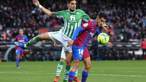 Betis derrotó al Barcelona y se mete en la pelea por el liderato de La Liga