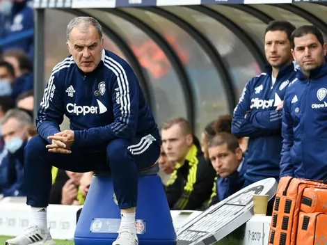 Marcelo Bielsa manda camiseta del Leeds para la Teletón