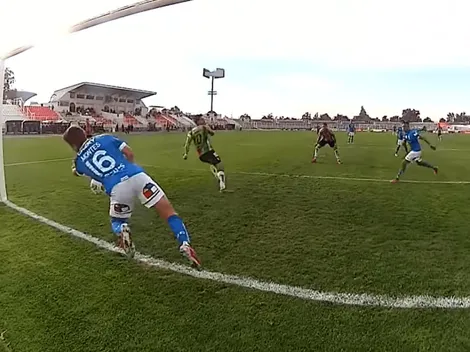 La atajada monumental... de Clemente Montes en la Católica