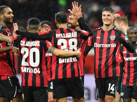 Celebra Charles Aránguiz: goleada 7-1 del Leverkusen en la Bundesliga