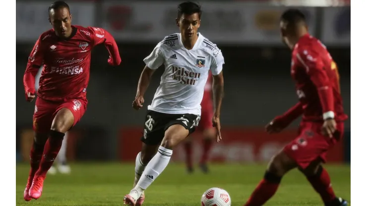 Carlo Villanueva asuma como titular en Colo Colo
