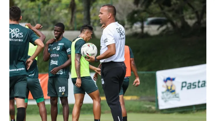 Rafael Dudamel sueña con ser finalista en la Liga de Colombia.