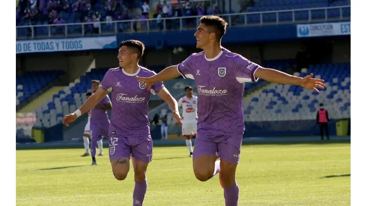 Deportes Concepción seguirá en el fútbol profesional
