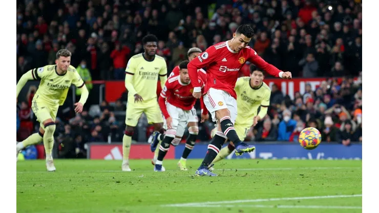 Cristiano Ronaldo empujó al Manchester United a la remontada ante Arsenal.