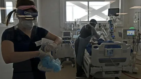 ¿Cuántos casos covid hay este miércoles 1 de diciembre en Chile?