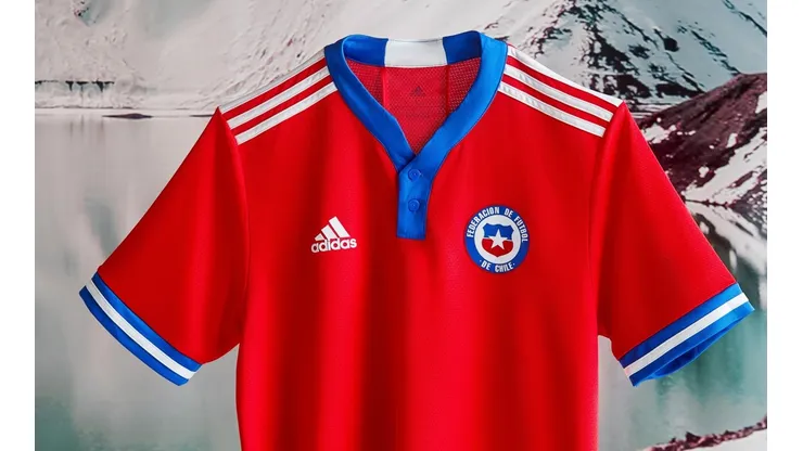 La camiseta de la Selección Chilena por fin llegará a los hinchas a contar del próximo viernes.