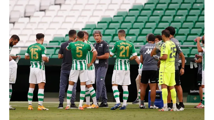 Manuel Pellegrini no podrá contar con Claudio Bravo para este duelo ante el Alicante.