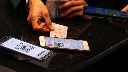 ¿Desde cuándo se exigirá dosis de refuerzo para mantener pase de movilidad?