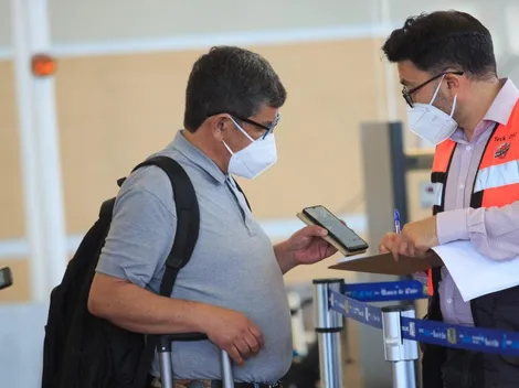 ¿Quiénes necesitan la dosis de refuerzo para acreditar el Pase de Movilidad?