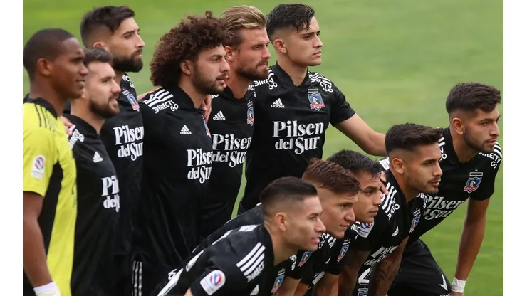 La formación de Colo Colo contra Unión Española.