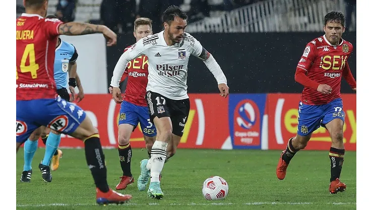 Colo Colo se enfrenta a Unión Española desde las 18:00 horas en el estadio Monumental, por la penúltima fecha del Campeonato Nacional