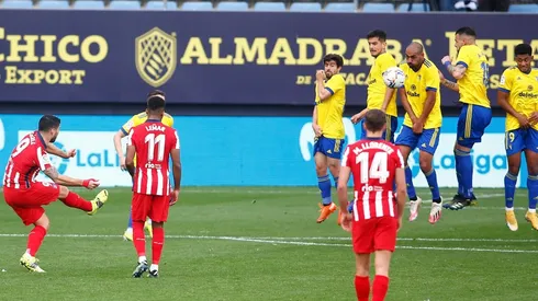 Cádiz se acerca peligrosamente a la zona de descenso.