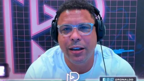 Ronaldo transmite el juego Call of Duty: Warzone