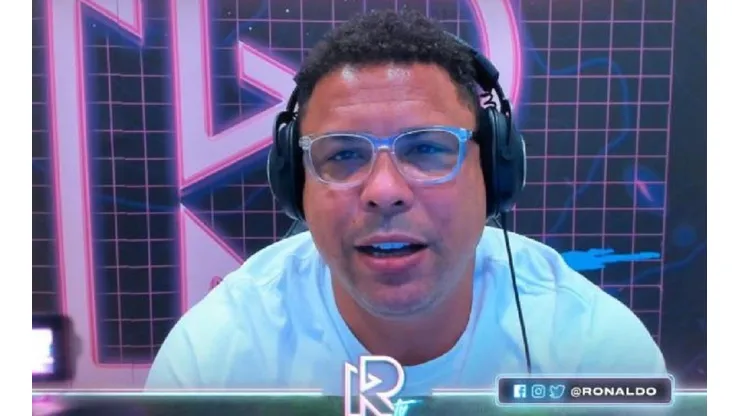 Ronaldo transmite el juego Call of Duty: Warzone
