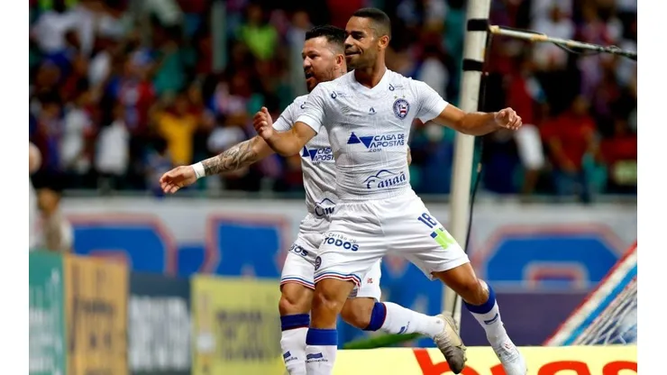 Bahía sepulta la ilusión de Gremio y lo deja a un paso de perder la categoría. Foto: @ECBahia / Felipe Oliveira