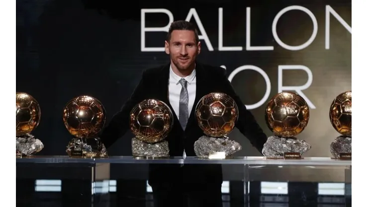 El periodista deportivo Matteo Maretto informó desde Europa que Lionel Messi obtendrá su séptimo Balón de Oro este lunes en la ceremonia organizada por France Football.
