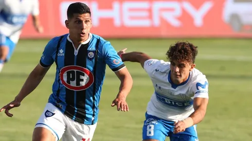 Católica y Huachipato viven una particular final en San Carlos.