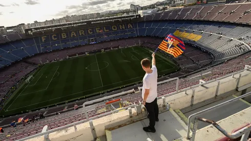 El Camp Nou del Barcelona fue construido hace más de 60 años y hoy tiene varios problemas estructurales, por lo que los socios blaugrana podrán votar para su remodelación.