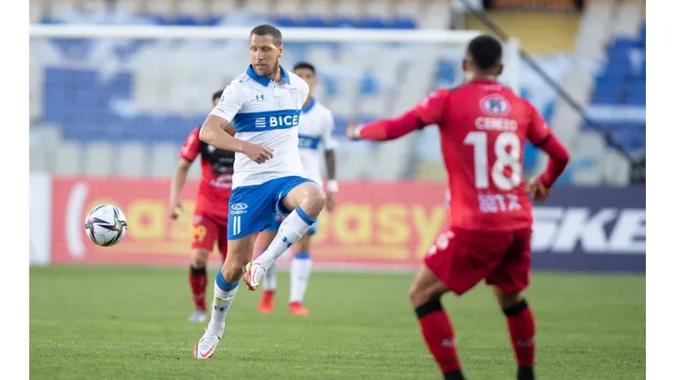 Luciano Aued apunta a ser uno de los titulares de la UC ante Huachipato.