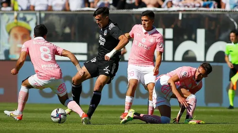 Colo Colo y Universidad Católica siguen peleando palo a palo por la cima del torneo