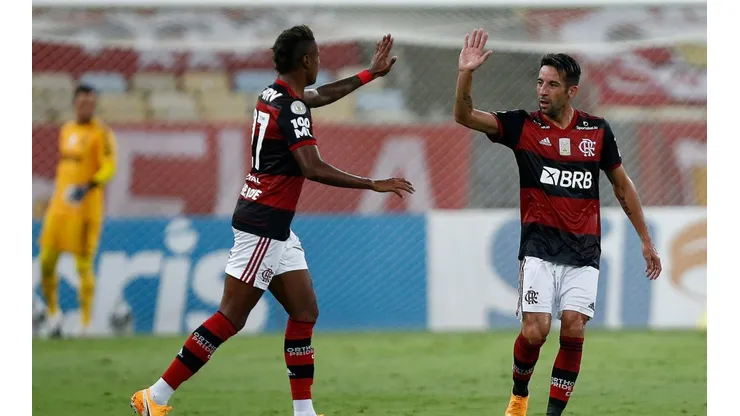 Mauricio Isla va por su primera Copa Libertadores.
