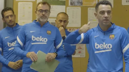 Xavi Hernández quiso levantar al plantel luego del empate ante Benfica