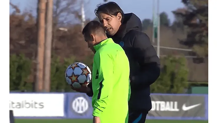 La conversación de Alexis Sánchez y Simone Inzaghi que llamó la atención en Italia.
