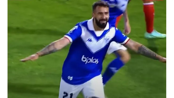 Pratto redebutó con un gol en Vélez Sarsfield