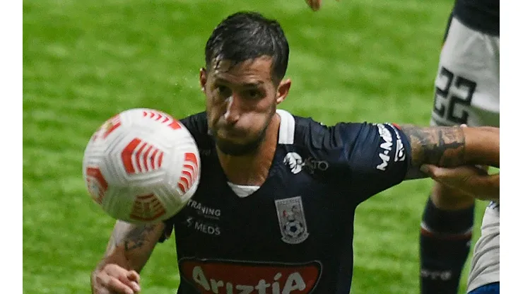 Gonzalo Sosa, figura de Melipilla, se enfoca en los Potros ante interés de Colo Colo.