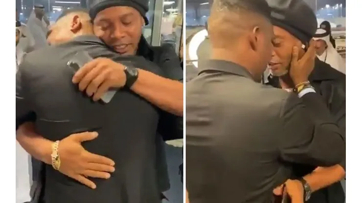Ronaldinho y Eto'o envueltos en un abrazo fraternal