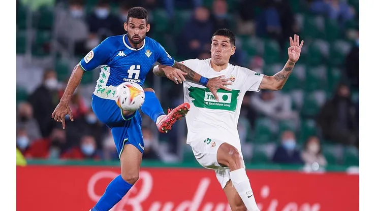 Roco fue titular en el partido frente al Betis