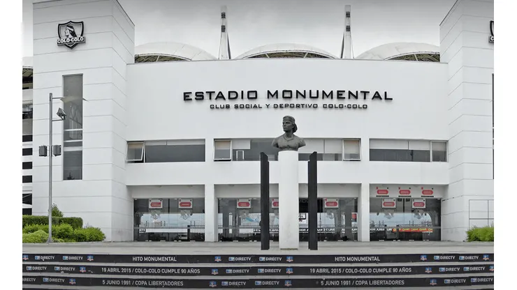 El estadio Monumental fue local de votación con triunfo para Boric.