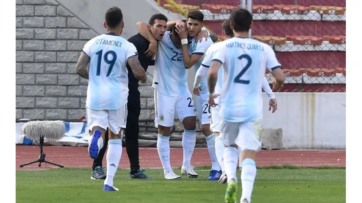 Lionel Scaloni recibió los consejos de un ex DT que conoce de cerca la altura y consiguió vencer a Bolivia en La Paz por 2-1 en las Eliminatorias Sudamericanas rumbo al Mundial de Qatar 2022.
