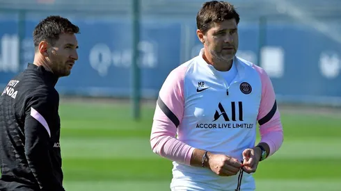 Mauricio Pochettino y Lionel Messi en práctica del PSG