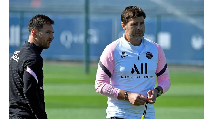 Mauricio Pochettino y Lionel Messi en práctica del PSG
