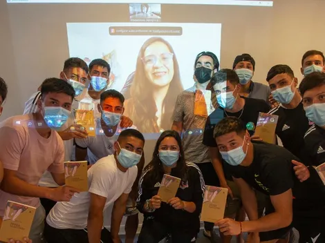 Fútbol y literatura se unen con las jóvenes promesas de Colo Colo
