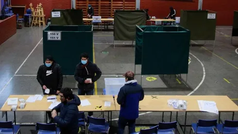 Constitución de mesas