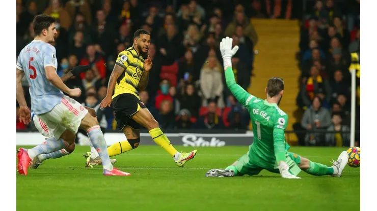 Watford aprovechó un gran primer tiempo para vencer en casa.