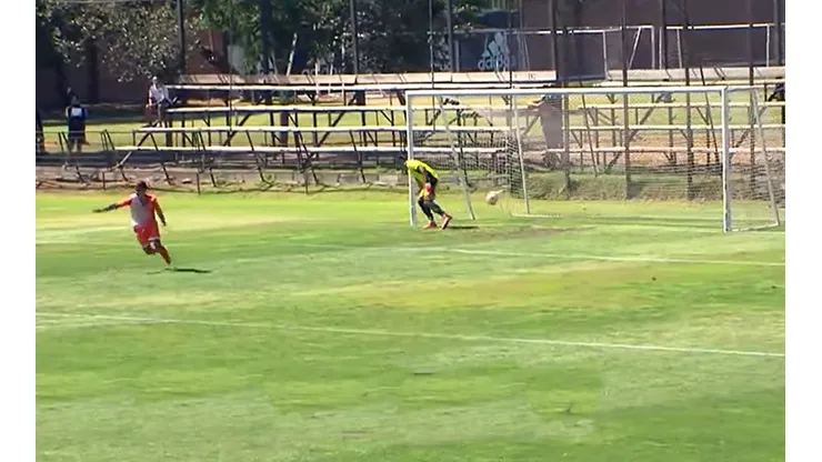 Nicolás Palma anotó el penal decisivo ante Julio Fierro y clasificó a Cobreloa ante Colo Colo a la final del Fútbol Joven
