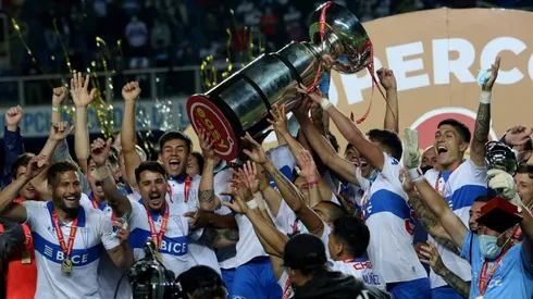 Los Cruzados celebraron a lo grande la Supercopa en Concepción.