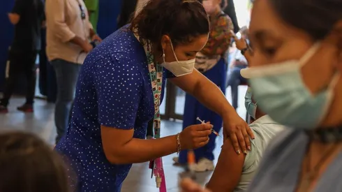 Calendario Vacunación Covid-19 | ¿A quién le toca primera o segunda dosis este viernes 19 de noviembre?