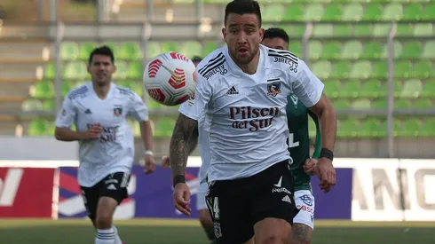 Matías Zaldivia con la camiseta de Colo Colo
