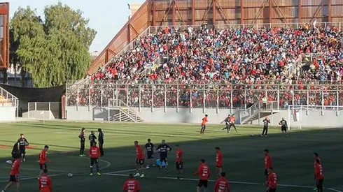 La selección chilena entrenó en Calama antes de visitar a Bolivia en 2017, experiencia que espera repetir, esta vez con una inédita localía ante Argentina