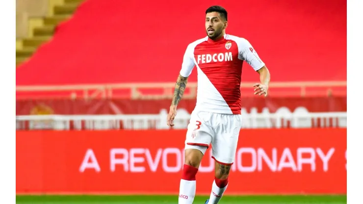 El Mónaco de Guillermo Maripán tuvo que remar de atrás para igualar el marcador. Foto: @Losclive