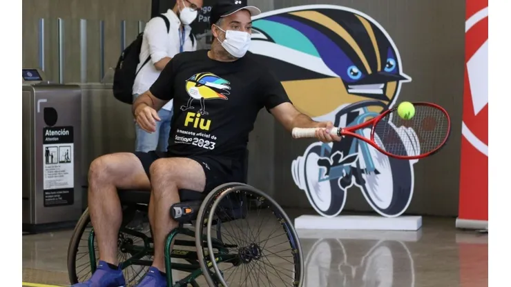Fernando González participó junto a Alejandro Tabilo y un grupo de Para deportistas en una gran actividad que se desarrolló en la estación Estadio Nacional.