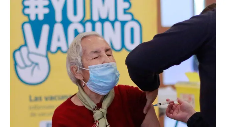 ¿A quiénes les toca vacunarse contra el Covid-19 esta semana?