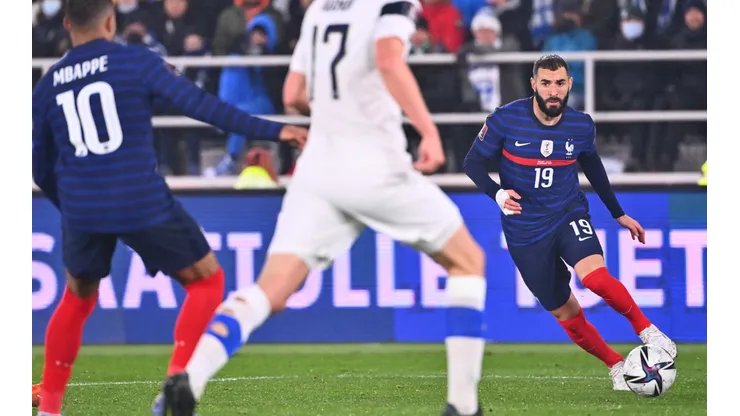 Mbappé y Benzema lideraron el triunfo de Francia ante Finlandia