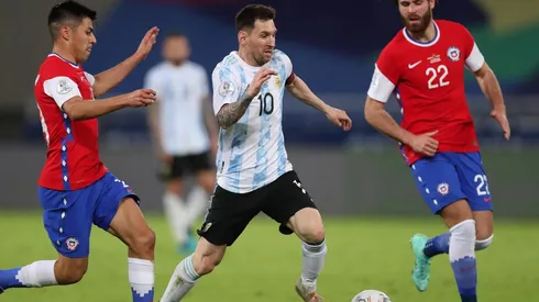 Chile busca sacar ventaja de la altura de Calama frente a Argentina.