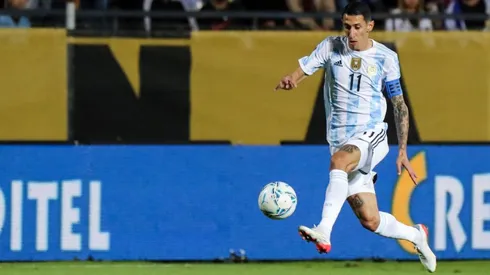La selección de Argentina tiene 11 jugadores a una tarjeta amarilla de queda fuera del duelo contra Chile