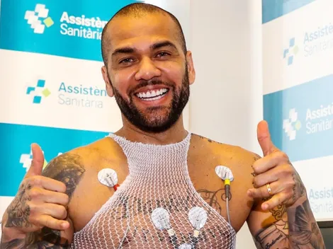 Dani Alves en su regreso al Barcelona: "Me siento un superhéroe"